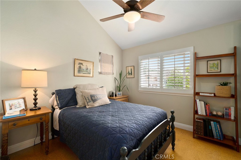 MLS #OC25261848 image #38