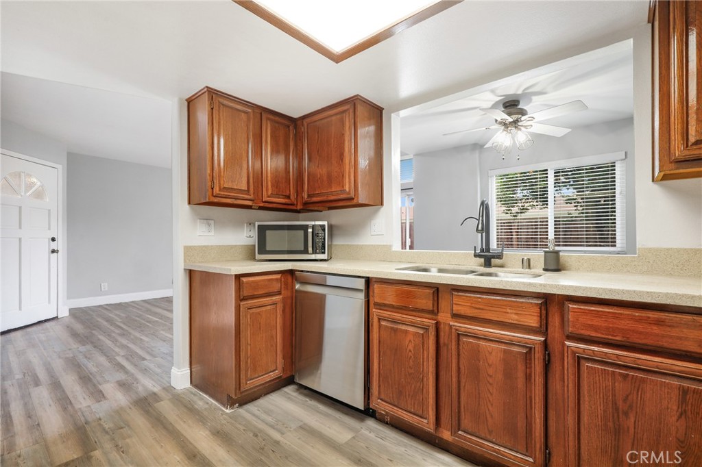 MLS #OC25261860 image #10