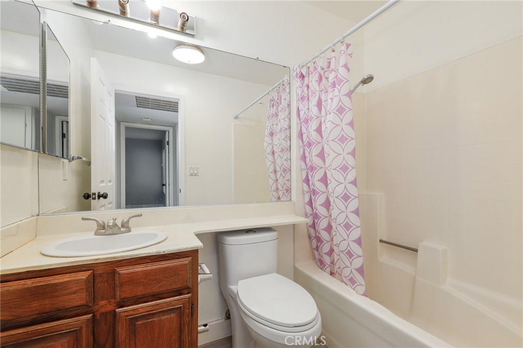 MLS #OC25261860 image #17