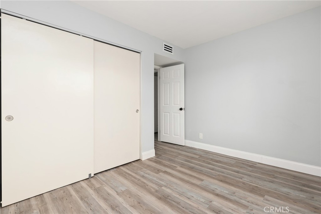 MLS #OC25261860 image #18