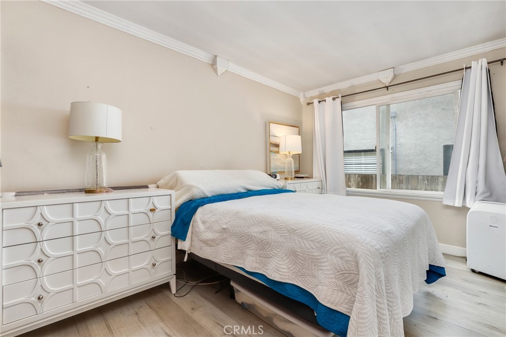 MLS #OC25261882 image #24