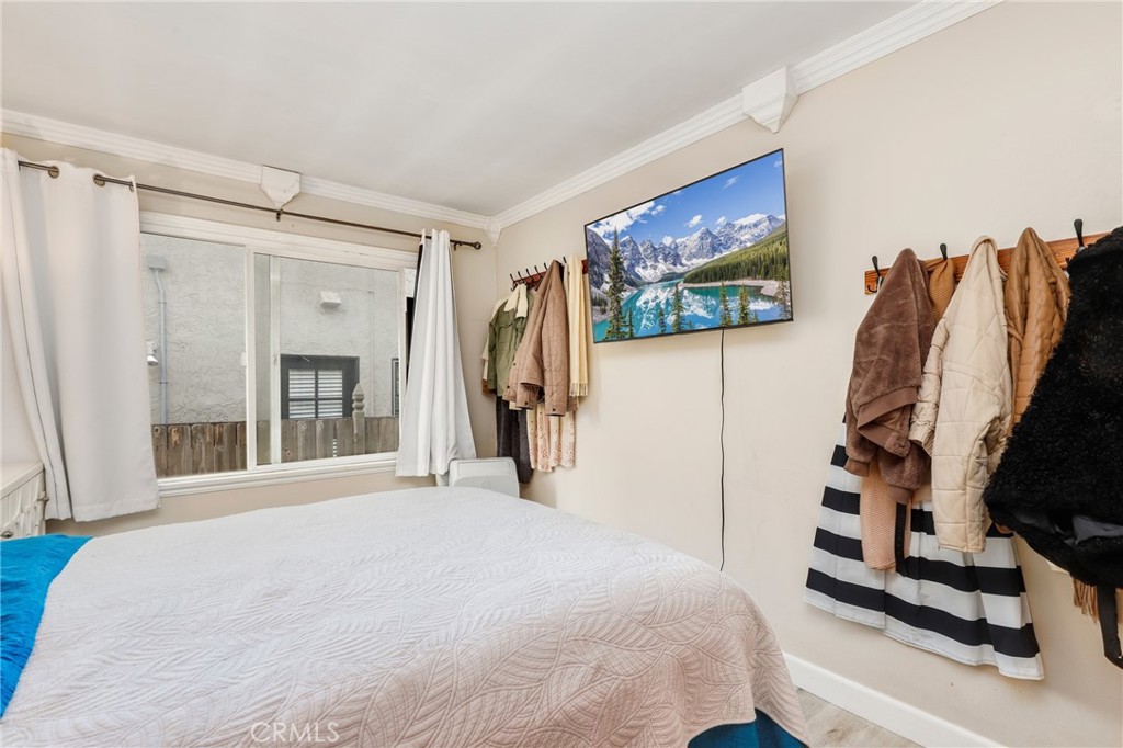 MLS #OC25261882 image #25