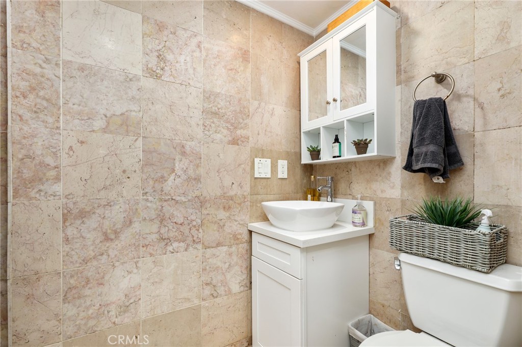 MLS #OC25261882 image #27