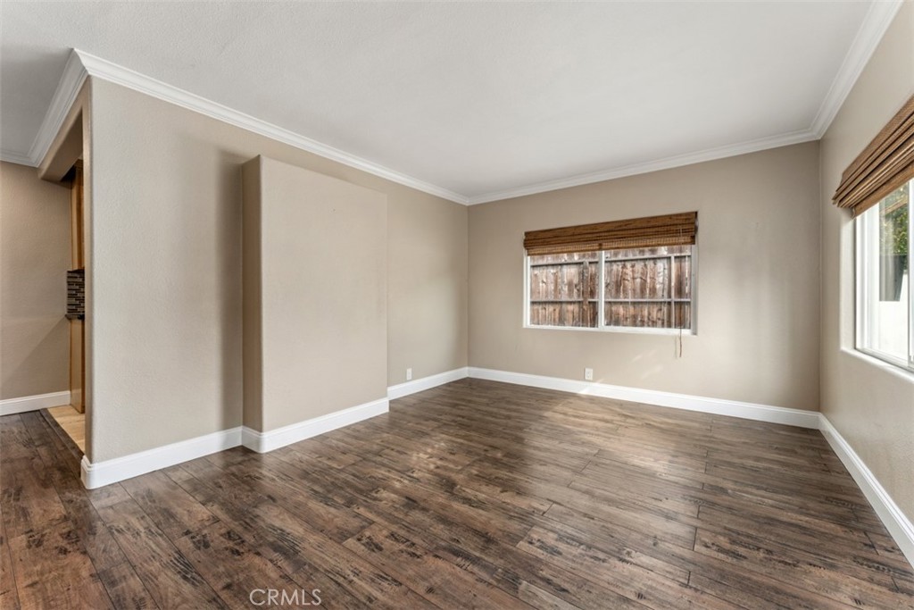 MLS #OC25261882 image #33