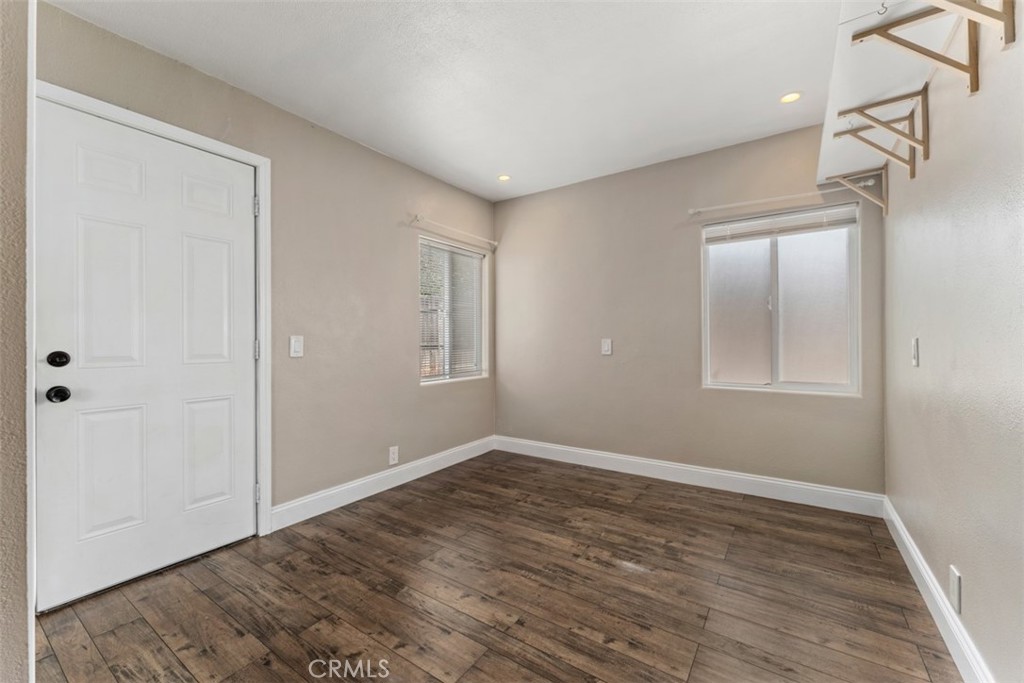 MLS #OC25261882 image #42