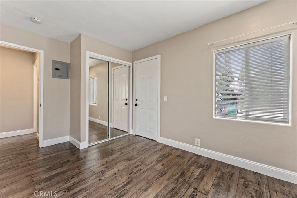 MLS #OC25261882 image #43