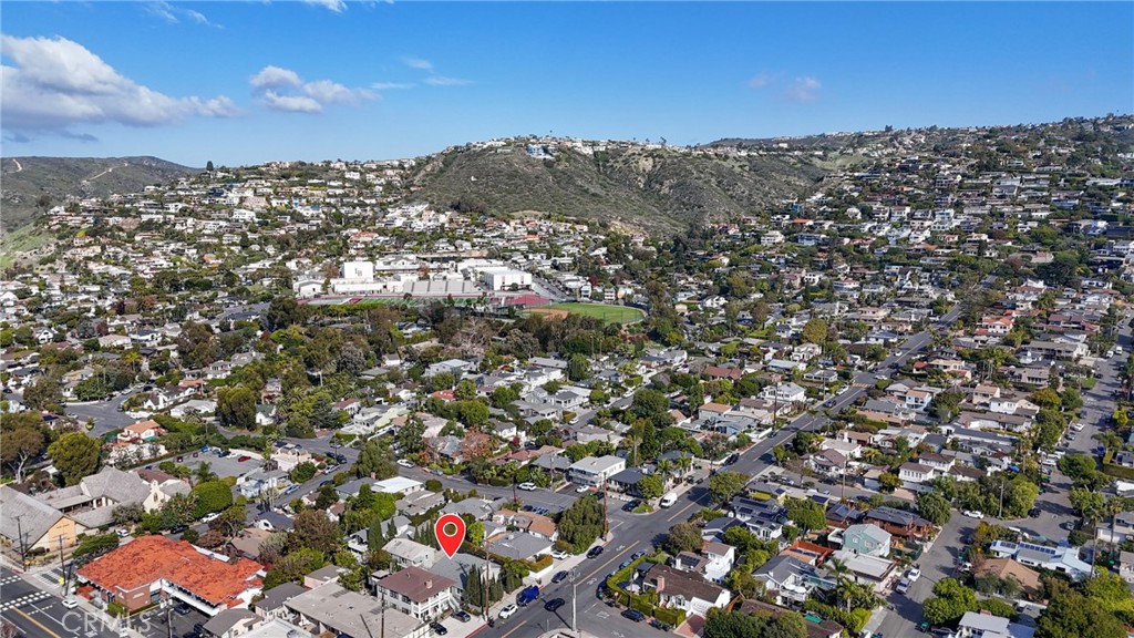 MLS #OC25261882 image #54