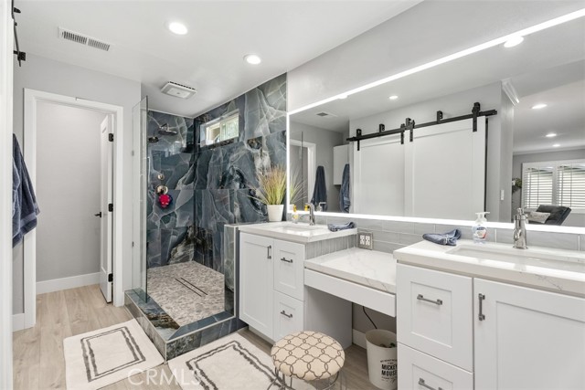 MLS #OC25261899 image #22