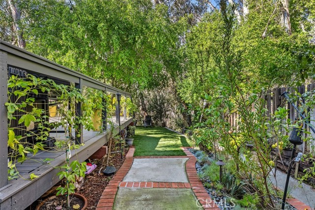 MLS #OC25261899 image #34