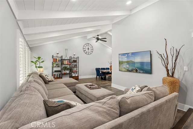 MLS #OC25261899 image #6