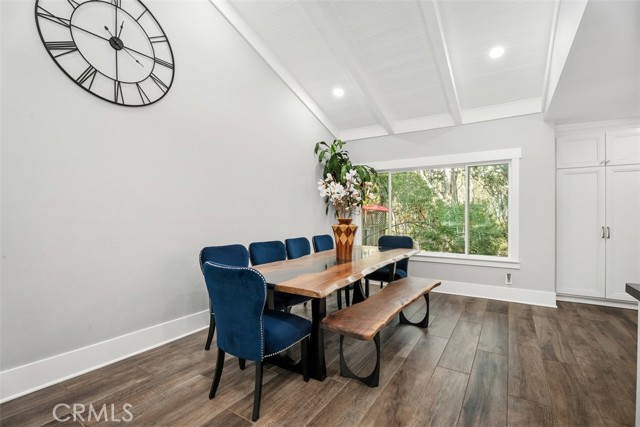 MLS #OC25261899 image #9