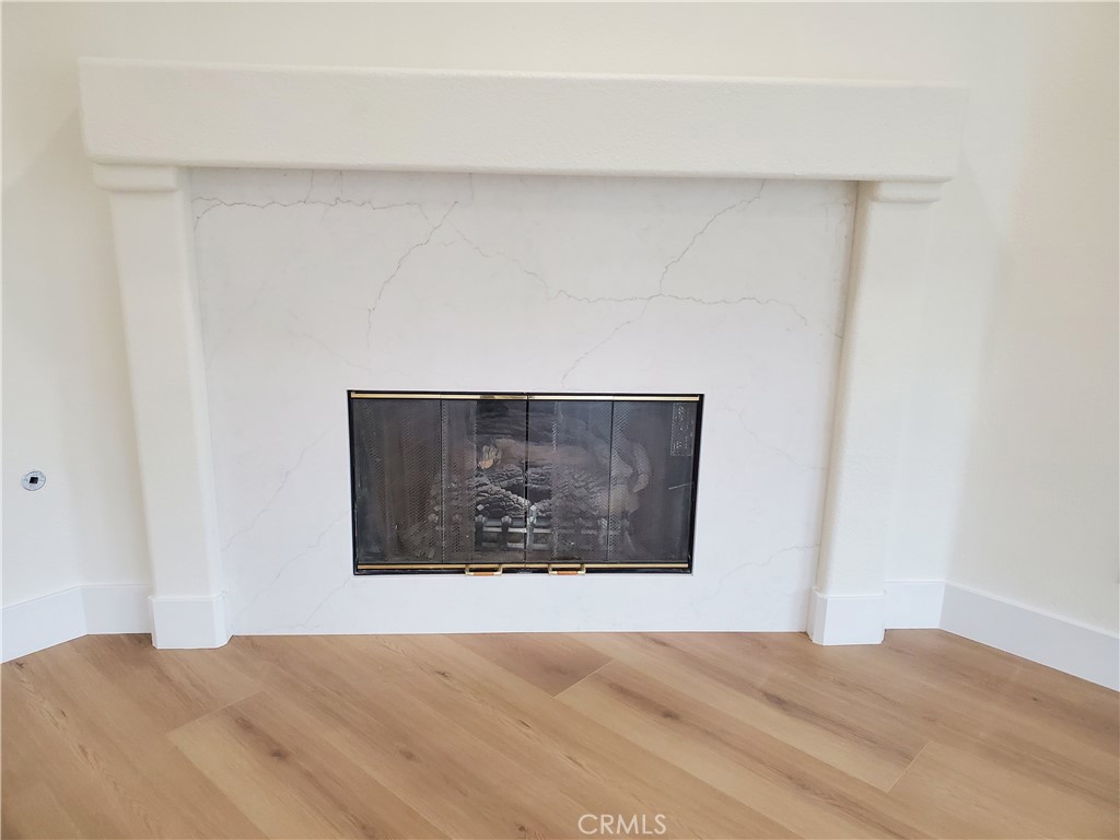 MLS #OC25261942 image #23