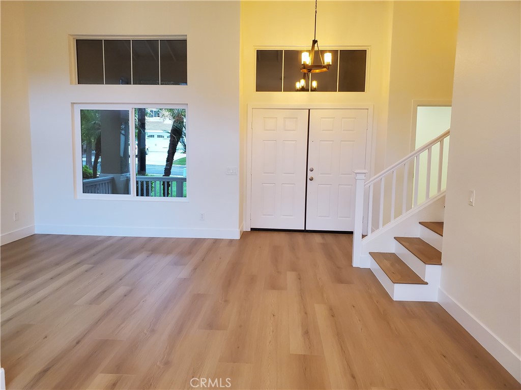 MLS #OC25261942 image #30