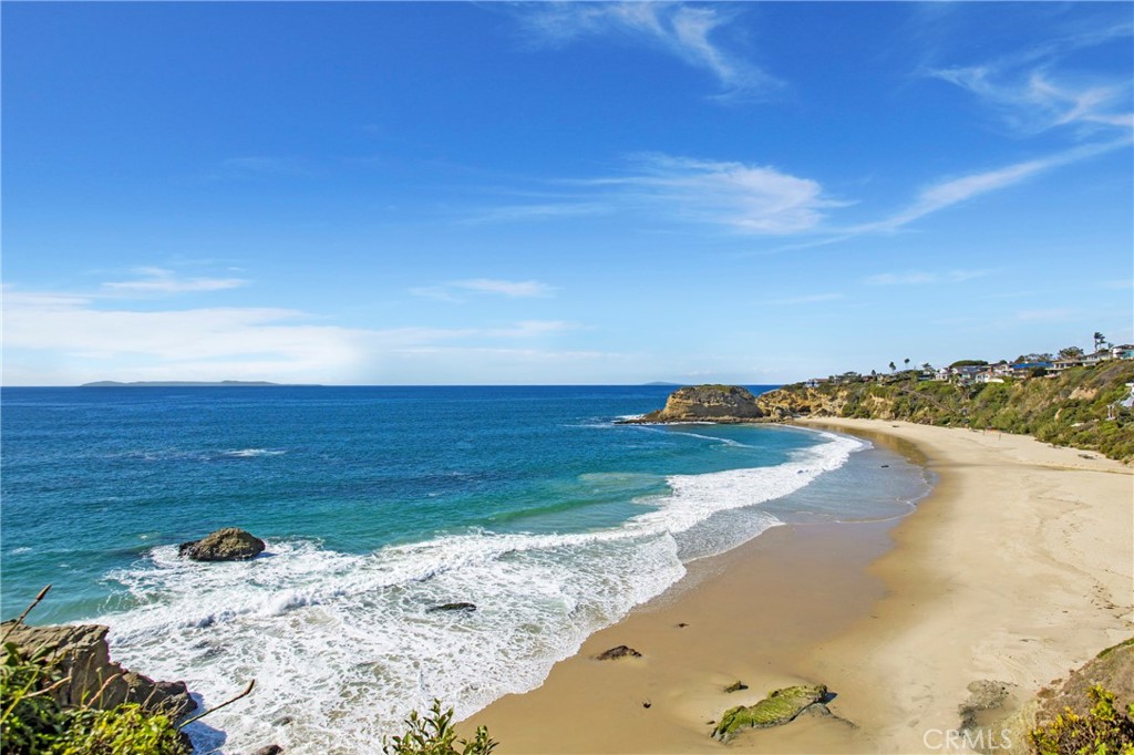 MLS #OC25261950 image #2