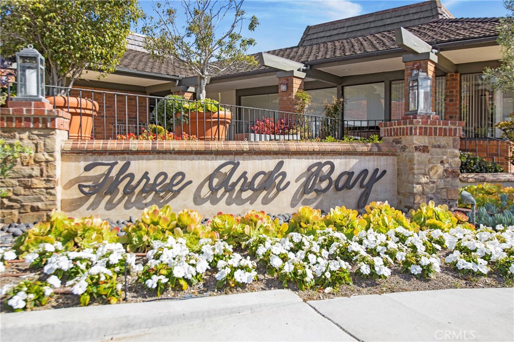 MLS #OC25261950 image #37