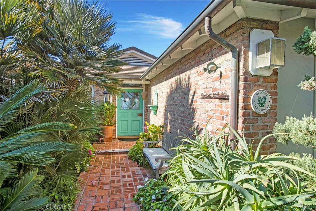 MLS #OC25261950 image #8