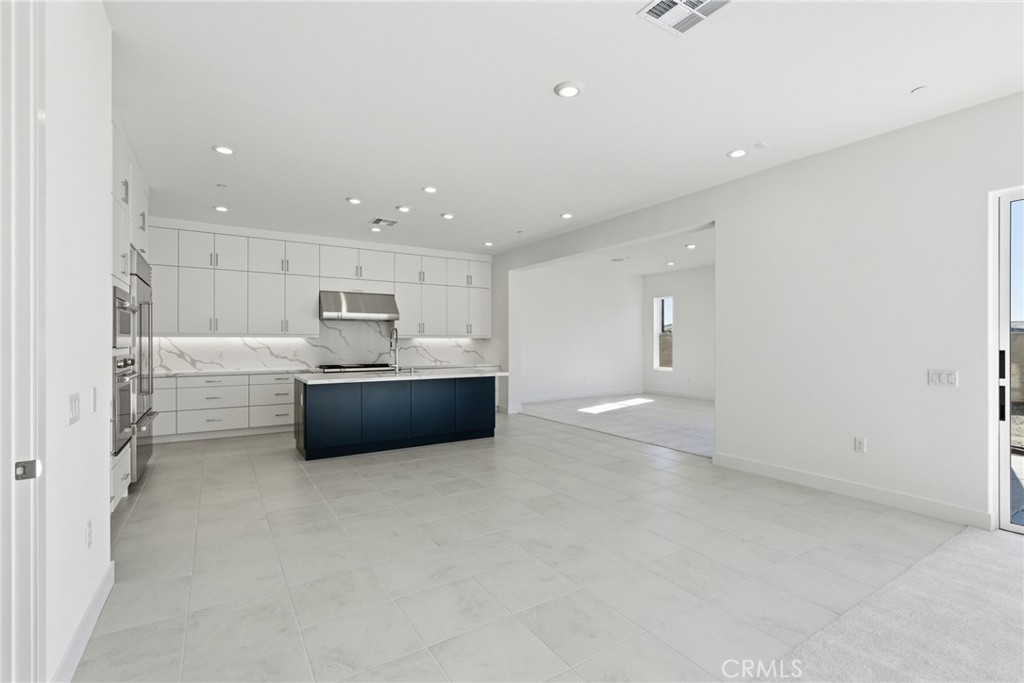 MLS #OC25261991 image #12