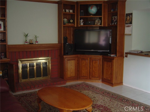 MLS #OC25262000 image #4