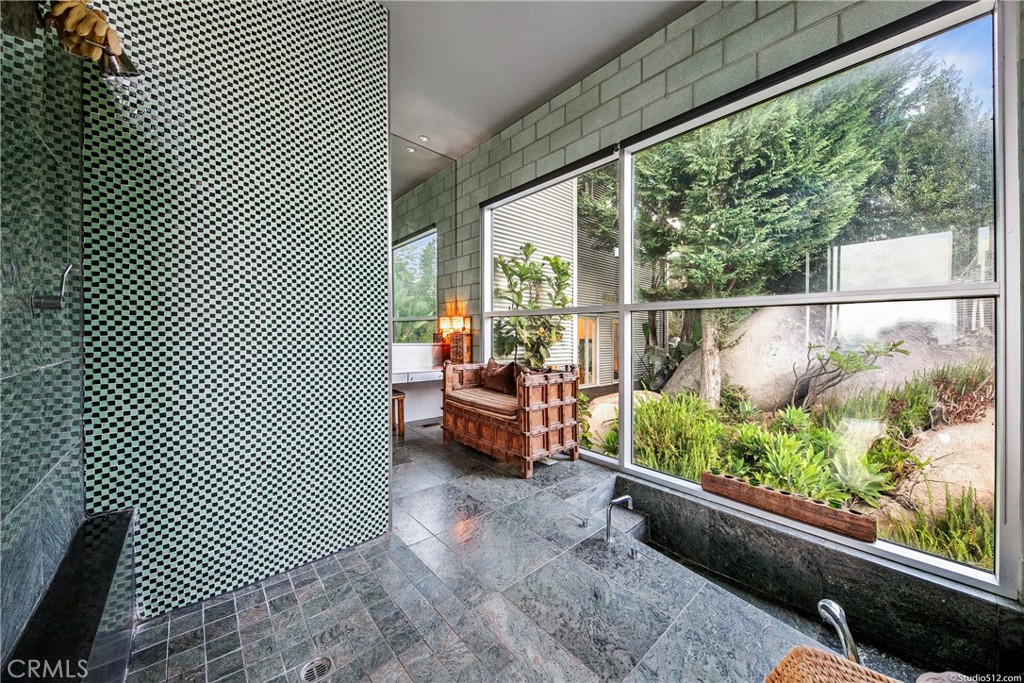 MLS #OC25262005 image #16