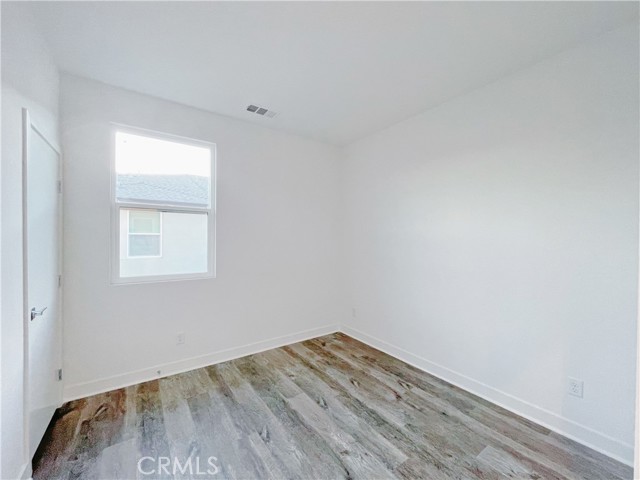 MLS #OC25262065 image #11