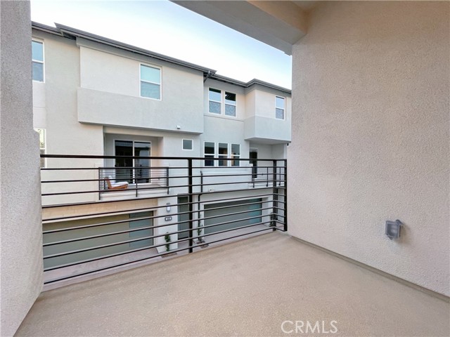 MLS #OC25262065 image #5