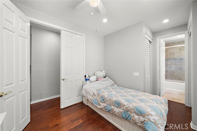 MLS #OC25262120 image #28