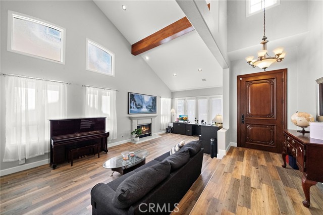 MLS #OC25262120 image #8