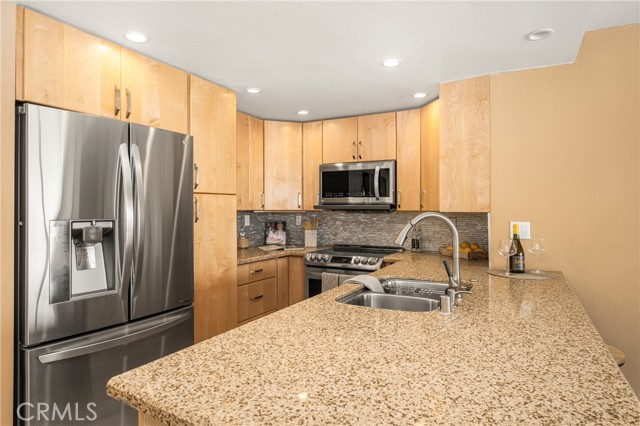 MLS #OC25262121 image #21