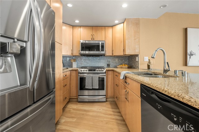 MLS #OC25262121 image #22