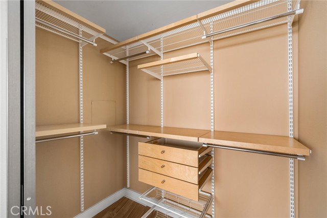 MLS #OC25262121 image #35