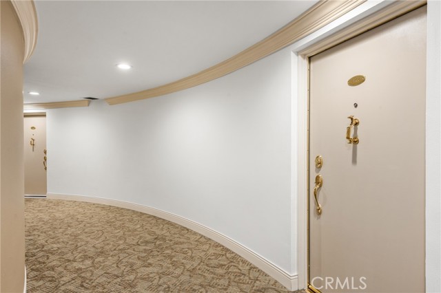 MLS #OC25262121 image #4