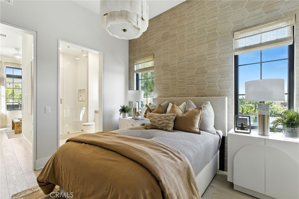 MLS #OC25262123 image #16