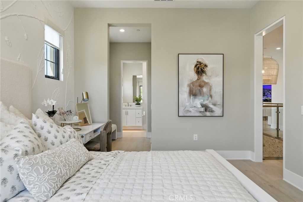 MLS #OC25262123 image #18