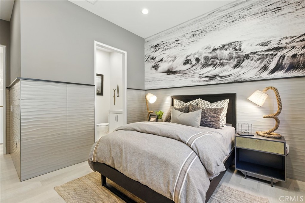 MLS #OC25262123 image #24