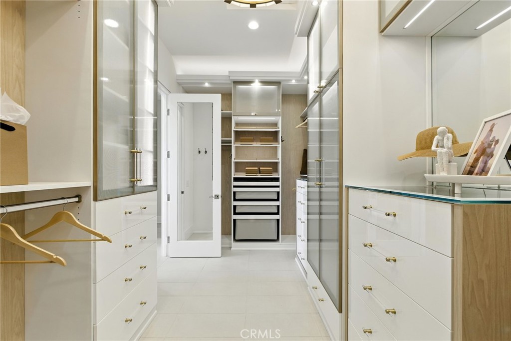 MLS #OC25262123 image #26