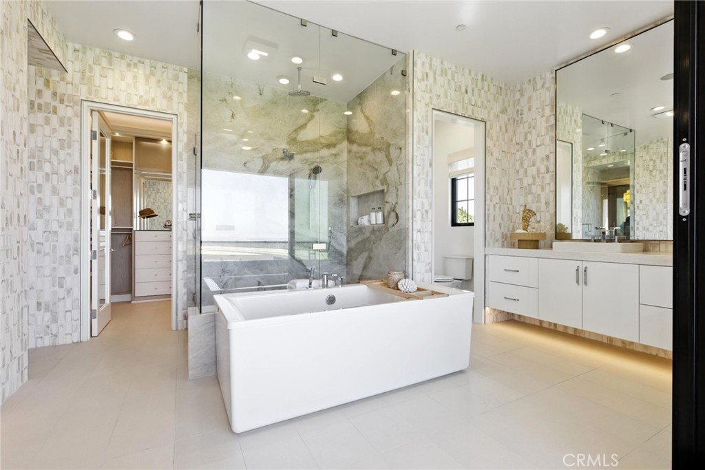 MLS #OC25262123 image #28