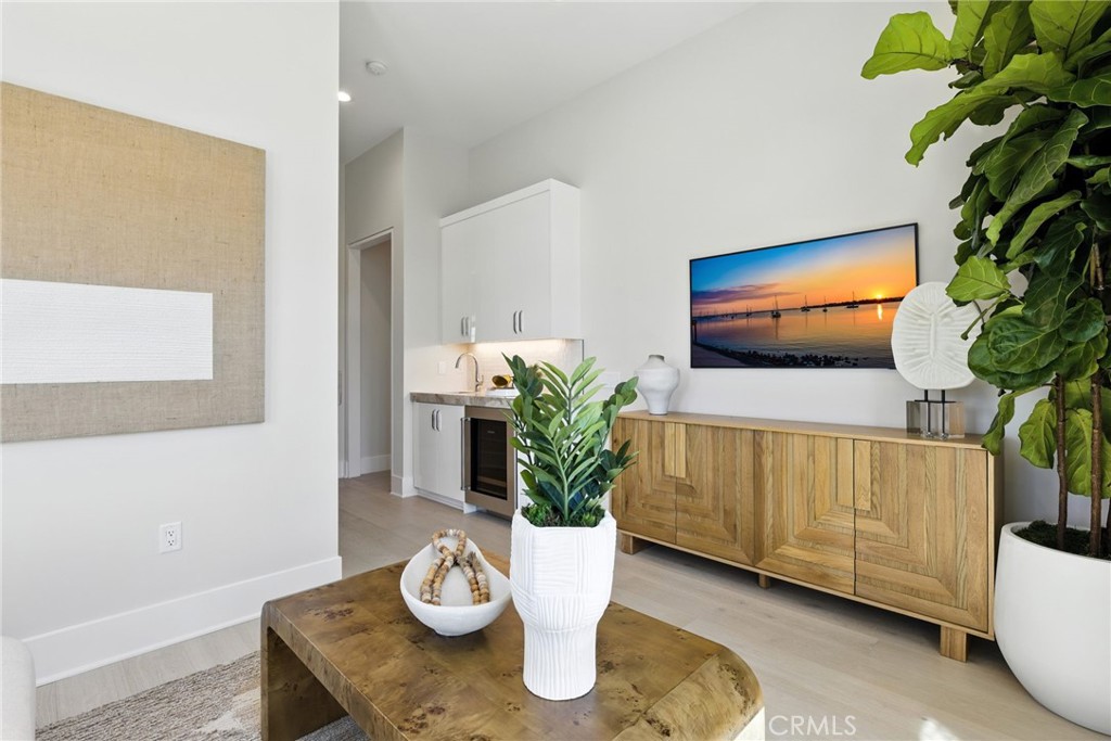 MLS #OC25262123 image #6