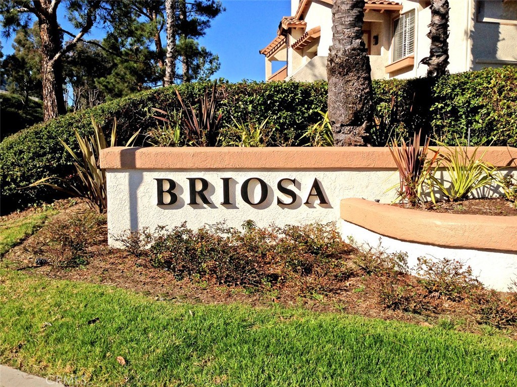 MLS #OC25262125 image #21