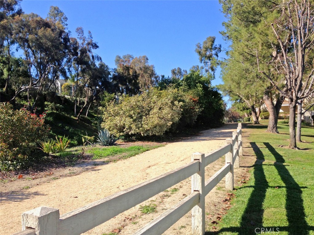 MLS #OC25262125 image #23