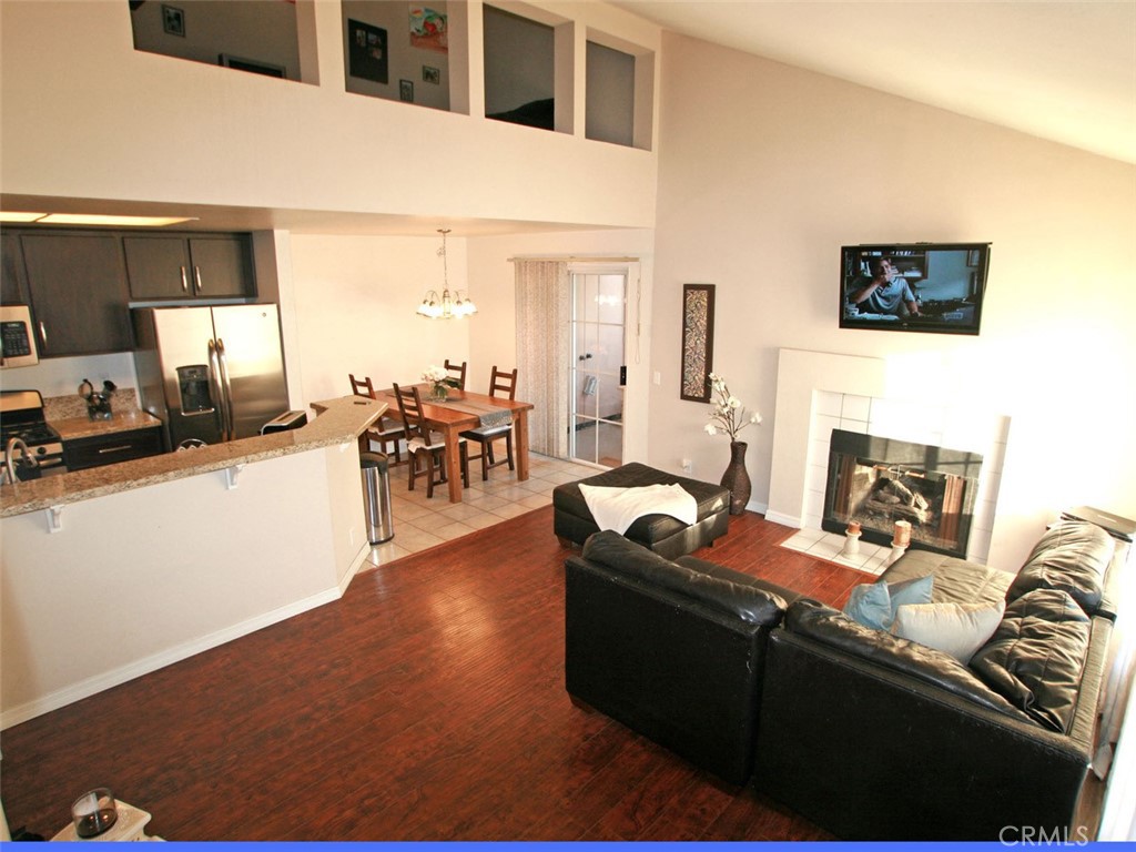 MLS #OC25262125 image #7