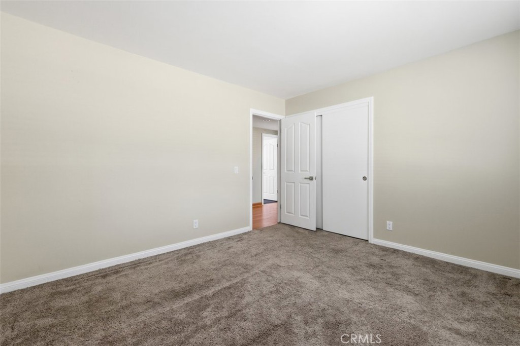 MLS #OC25262131 image #24