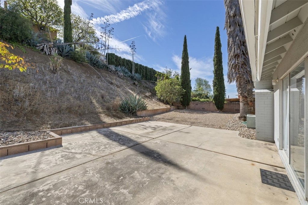 MLS #OC25262131 image #26