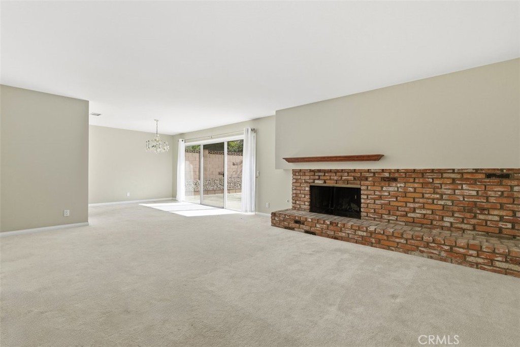 MLS #OC25262131 image #8