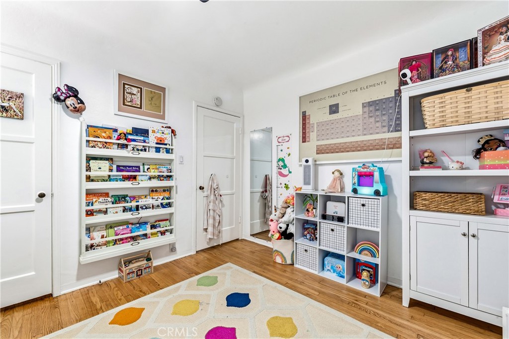 MLS #OC25262144 image #16