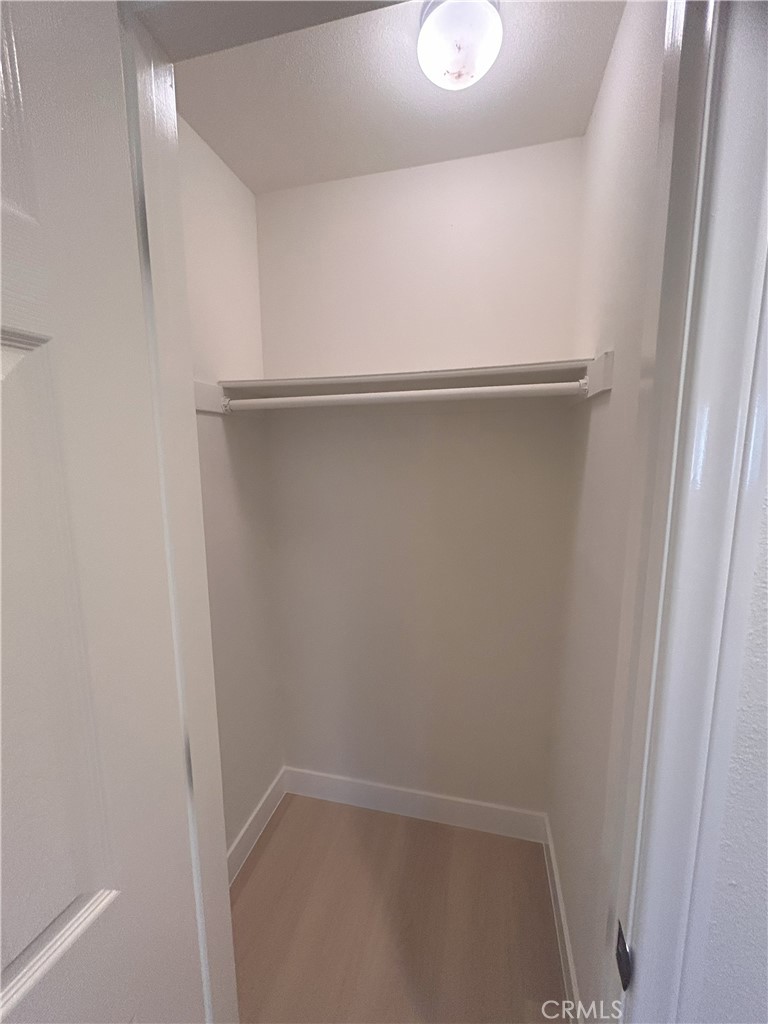 MLS #OC25262154 image #24