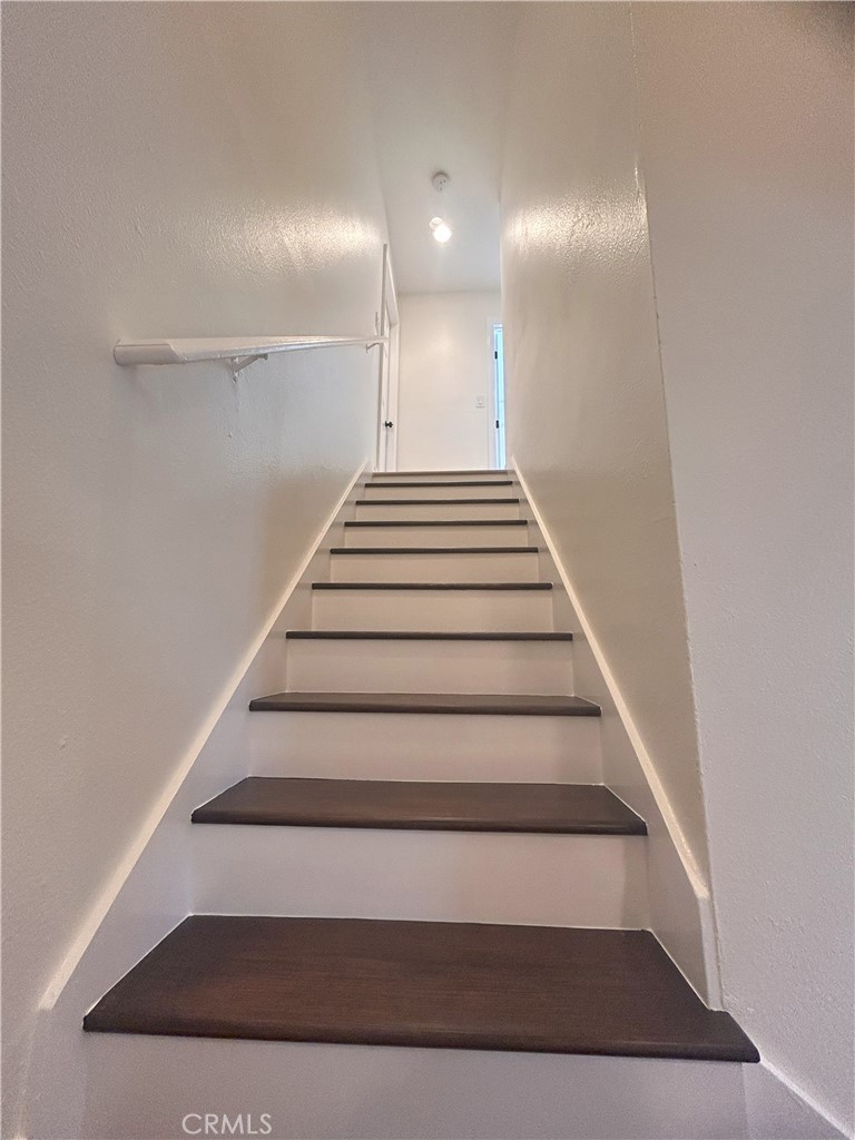 MLS #OC25262154 image #9