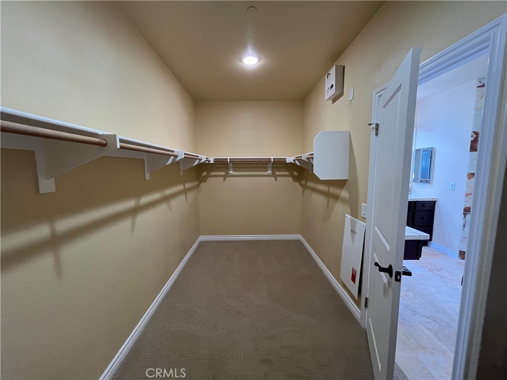 MLS #OC25262182 image #31