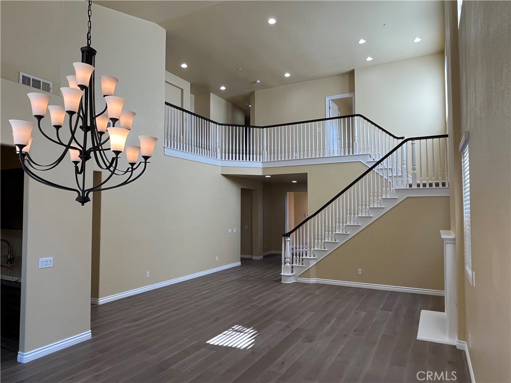 MLS #OC25262182 image #5