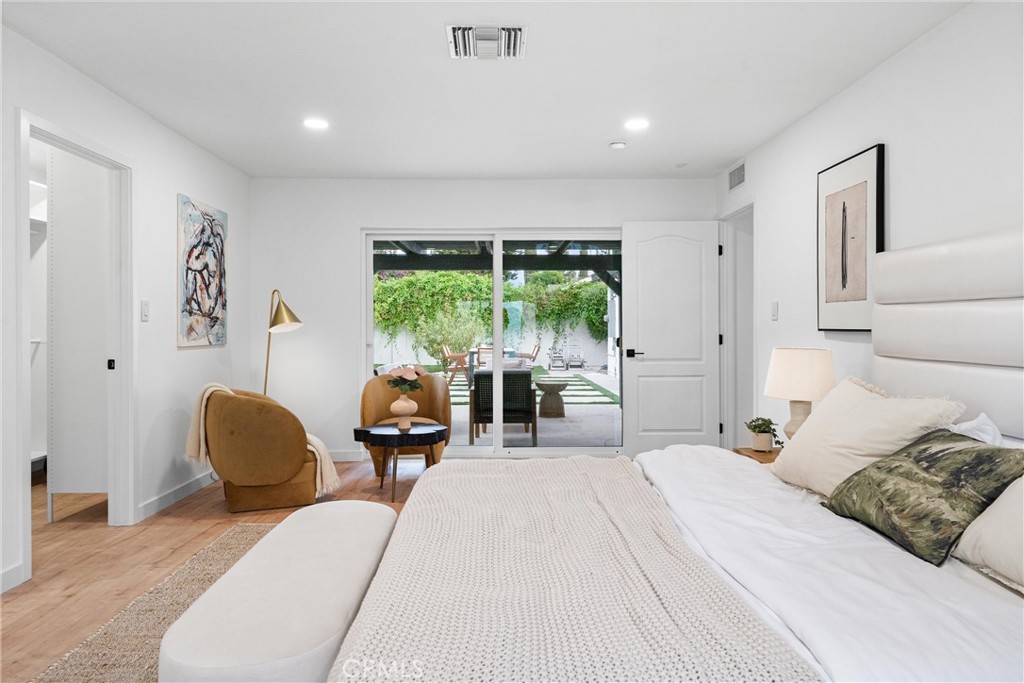 MLS #OC25262195 image #16