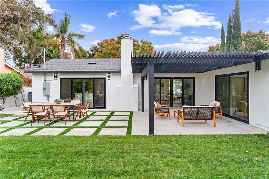 MLS #OC25262195 image #35